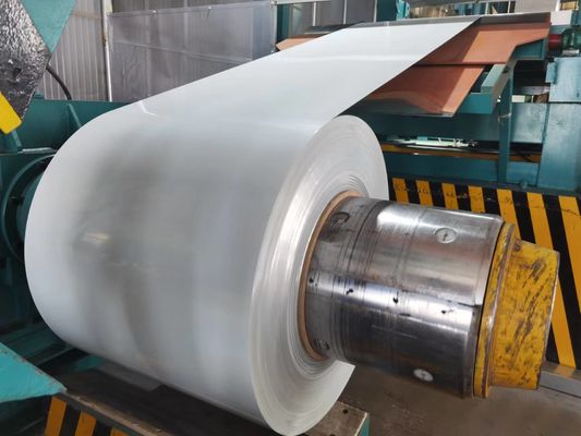 0.2-1.2mm Ζωγραφισμένο μεταλλικό περιτυλίγμα 3-30μm Πίσω πλάτη Ζωγραφική για αποθήκευση σε ψυγείο