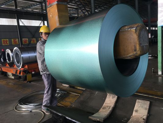 Προχρωματισμένο Galvalume Steel Coil 0.13mm-0.80mm Για Πίνακα Σάντουιτς