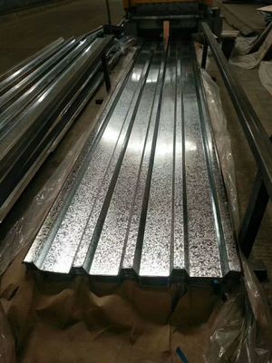 Μεγάλο σφαιρίδιο κυματοειδούς χάλυβα 60-95HRB Σκληρότητα επιφάνειας Λευκό χρώμα